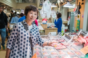 Private market tour and cooking class in a tokyo home